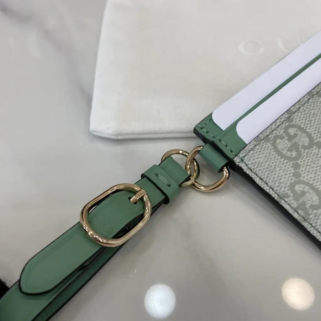 구찌 Gucci 디몬트 GG 엠블럼 카드 지갑 상세 이미지