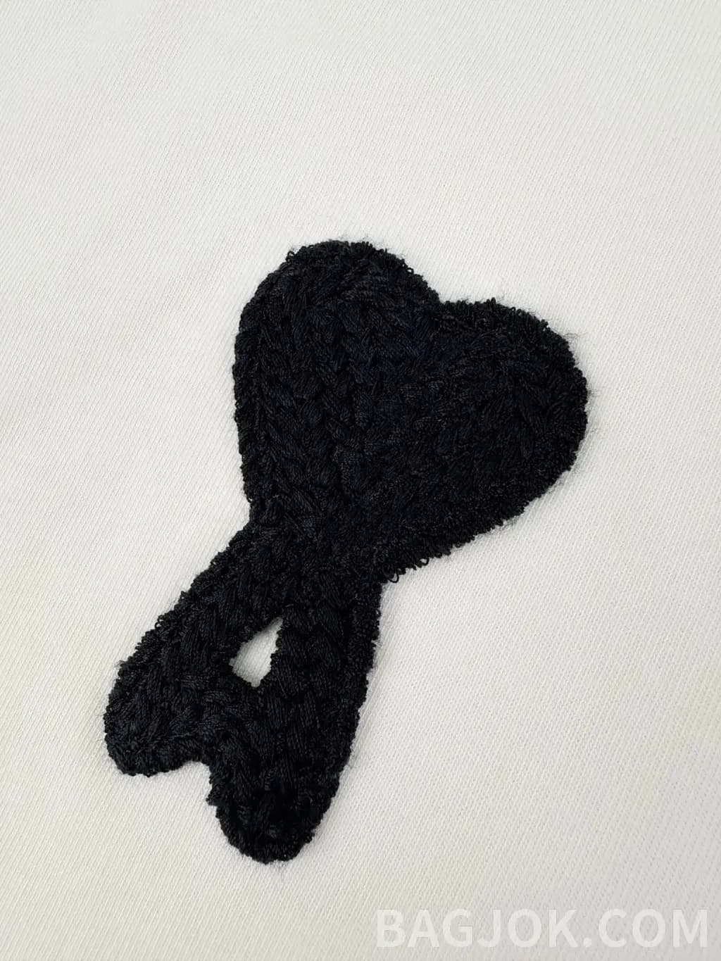 아미 아미 파리 크로셰 하트 로고 반팔 티셔츠 상세 이미지