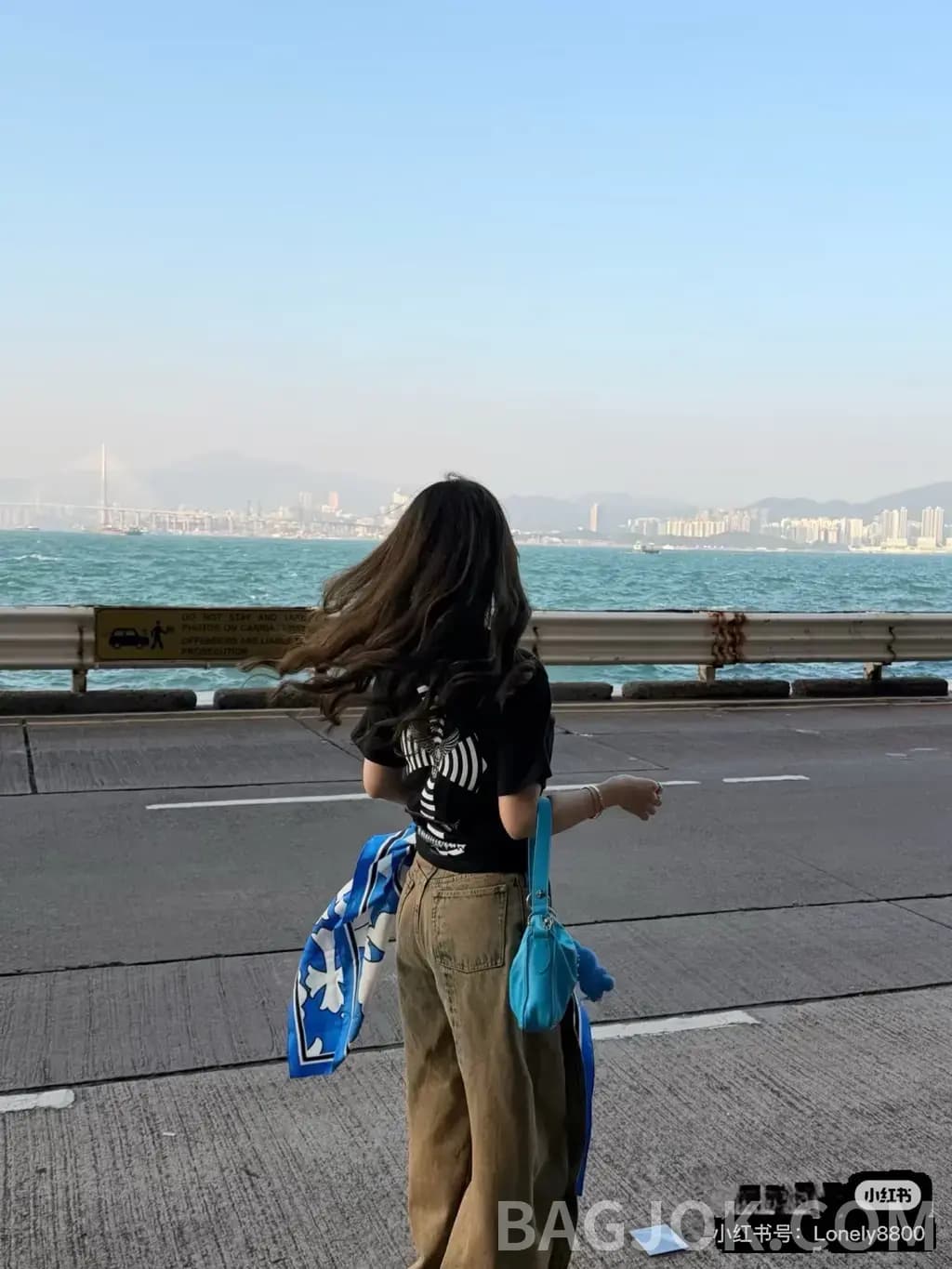 크롬하츠 크롬하츠 스컬 크로스 그래픽 반팔 티셔츠 상세 이미지