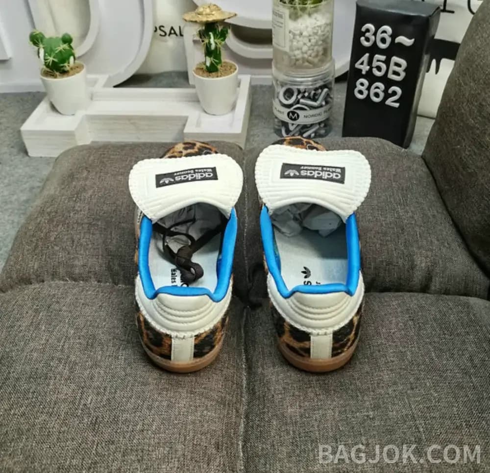 아디다스 아디다스 x 웨일스 보너 포니 레오 삼바 상세 이미지