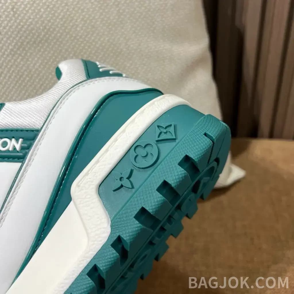 루이비통 루이비통 LV 트레이너 맥시 스니커즈 상세 이미지