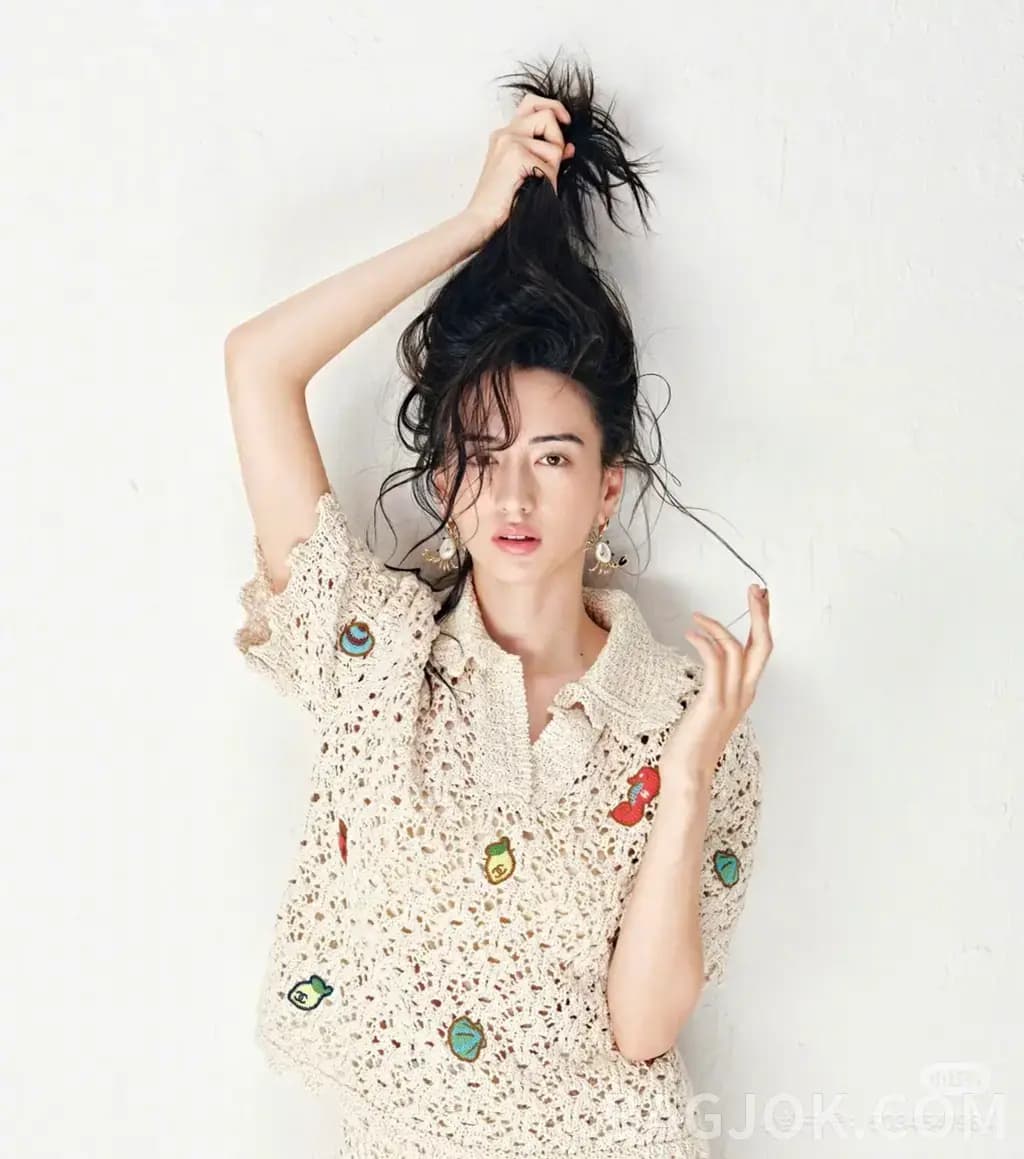 샤넬 샤넬 시그니처 오픈워크 크로셰 니트 셔츠 상세 이미지