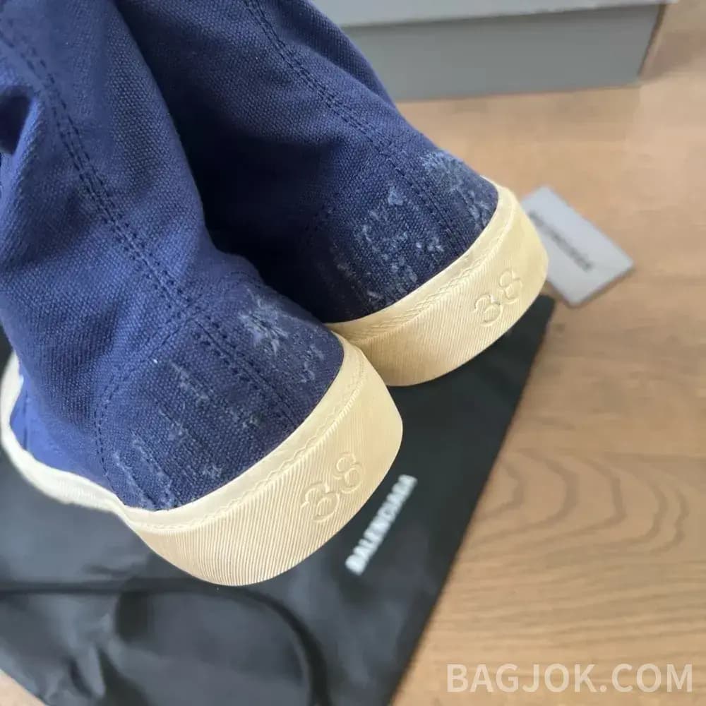 발렌시아가 발렌시아가 스니커즈 하이탑 25SS 상세 이미지