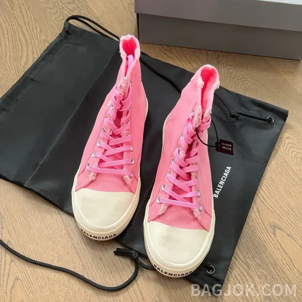 발렌시아가 발렌시아가 스니커즈 하이탑 25SS 상세 이미지
