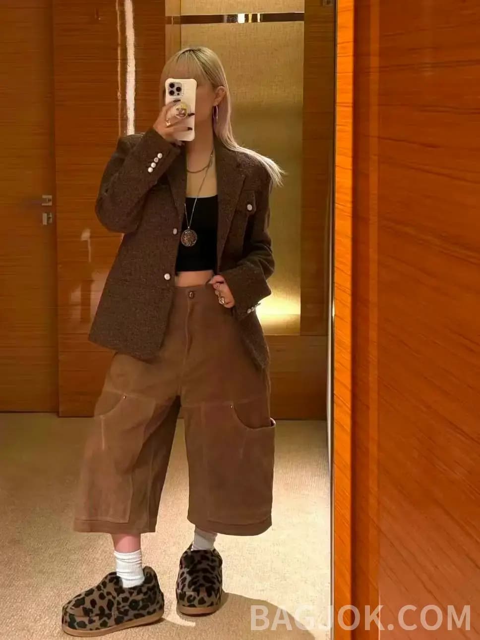 루이비통 루이비통 X 니고 콜라보 데님 카고 쇼츠 상세 이미지