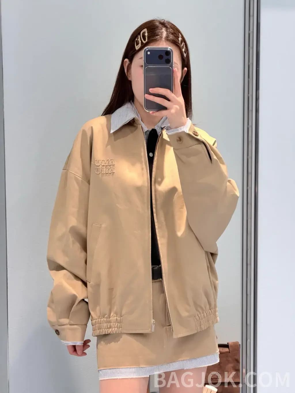 미우미우 미우미우 스트라이프 칼라 오버사이즈 데님 자켓 상세 이미지