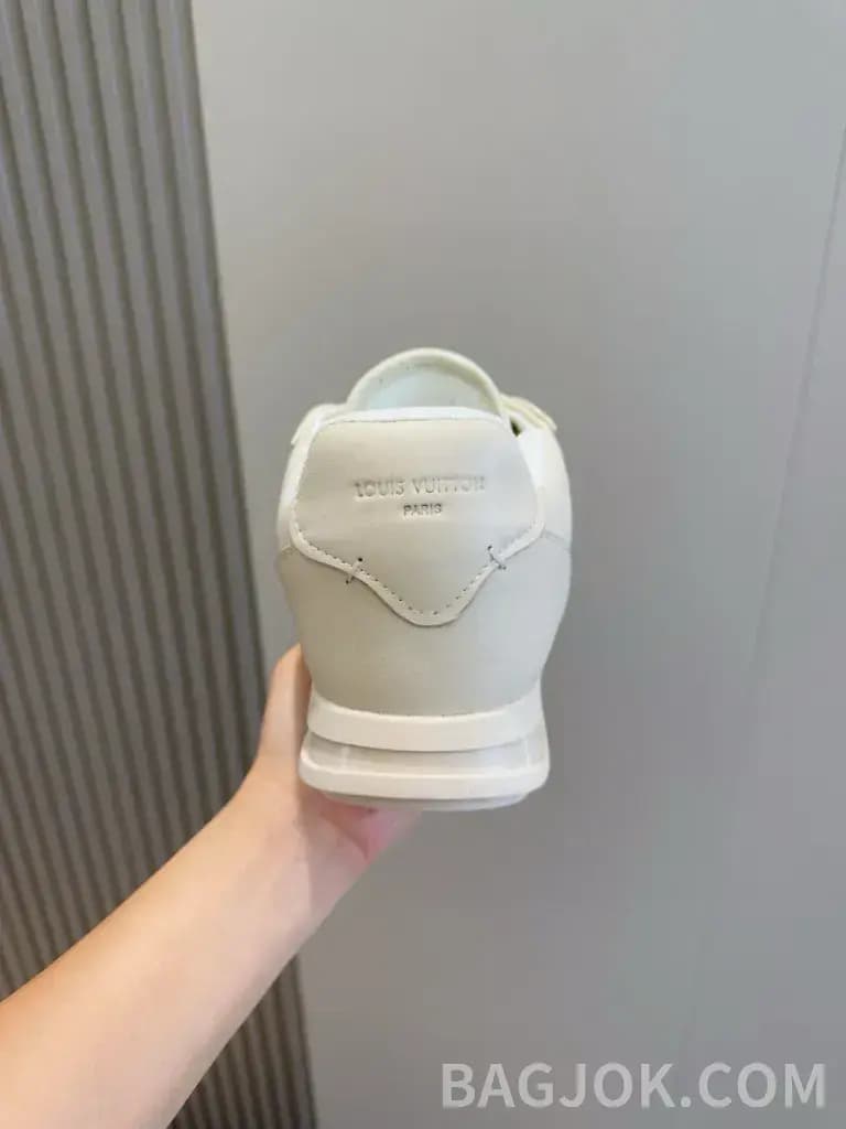 루이비통 루이비통 스니커즈 상세 이미지