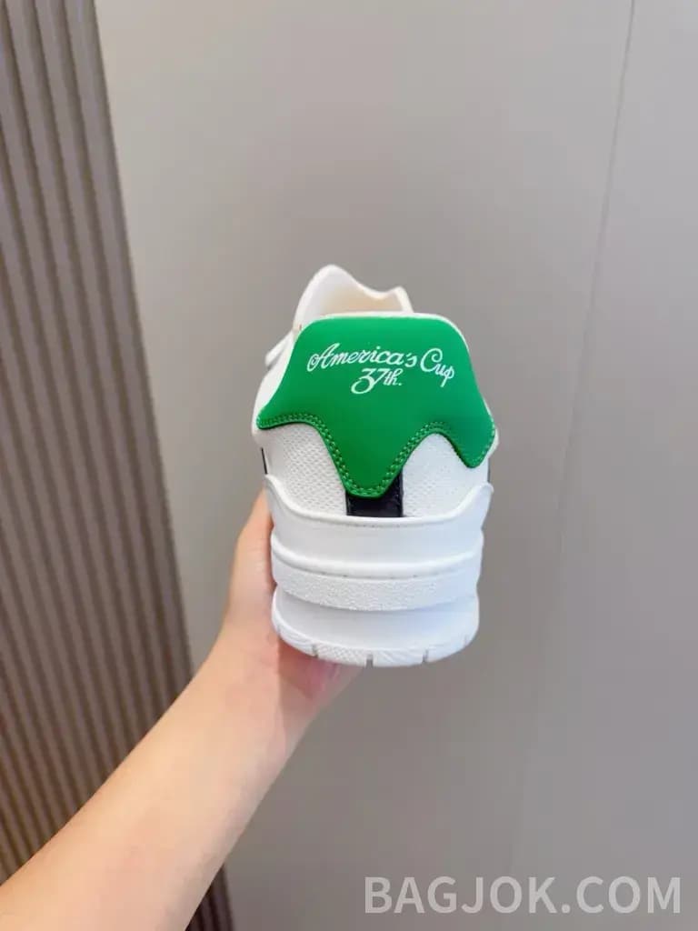루이비통 루이비통 스니커즈 ver.4 상세 이미지