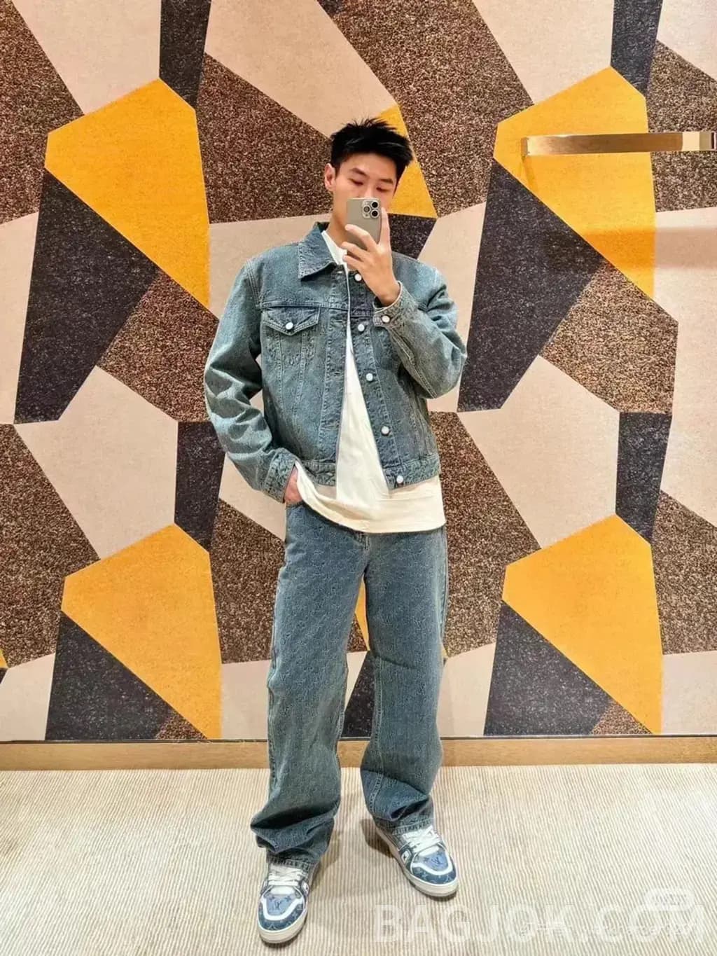루이비통 루이비통 모노그램 올오버 데님 와이드 팬츠 상세 이미지