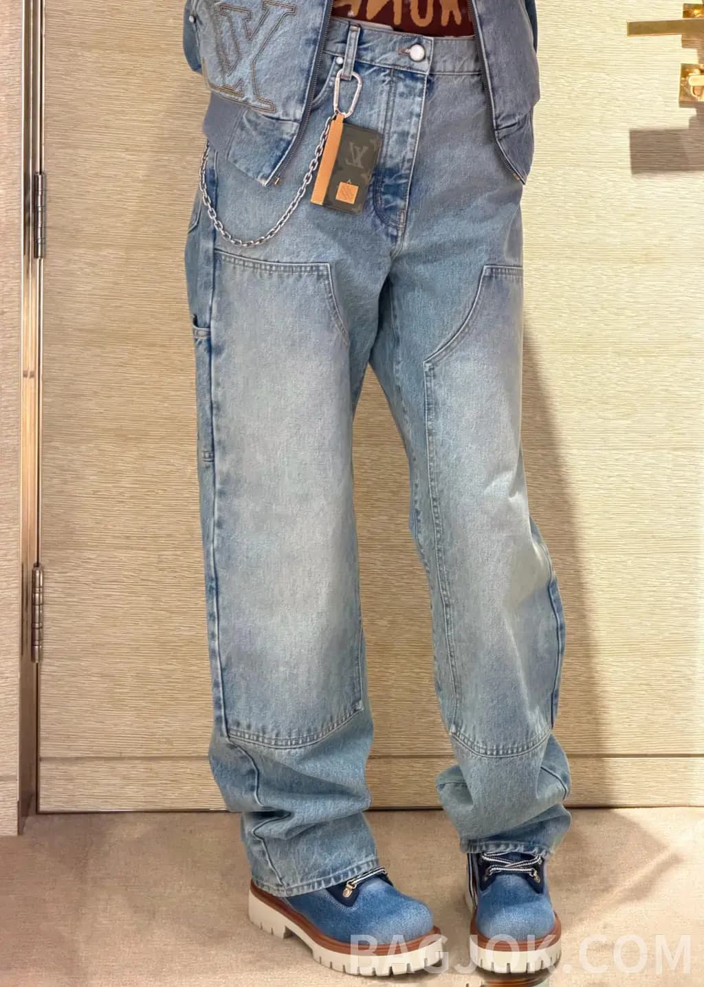 루이비통 루이비통 그라데이션 워싱 카고 데님 팬츠 상세 이미지