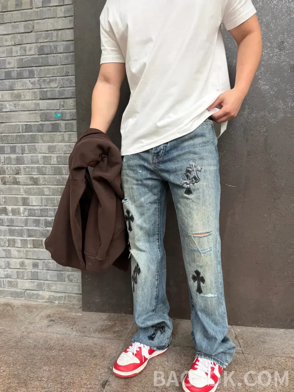 크롬하츠 크롬하츠 디스트레스드 크로스 데님 팬츠 상세 이미지
