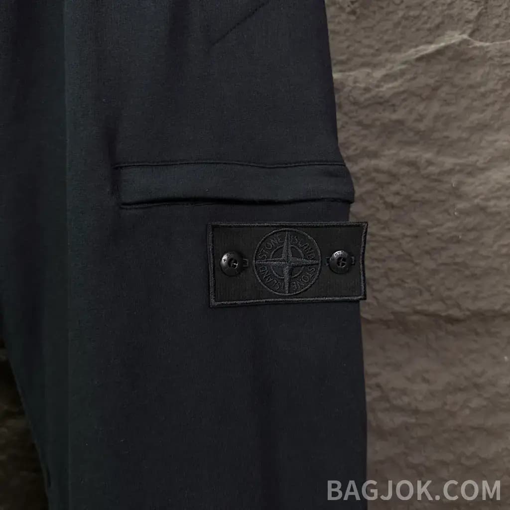 스톤아일랜드 STONE ISLAND 컴퍼스 로고 카고 조거 팬츠 상세 이미지