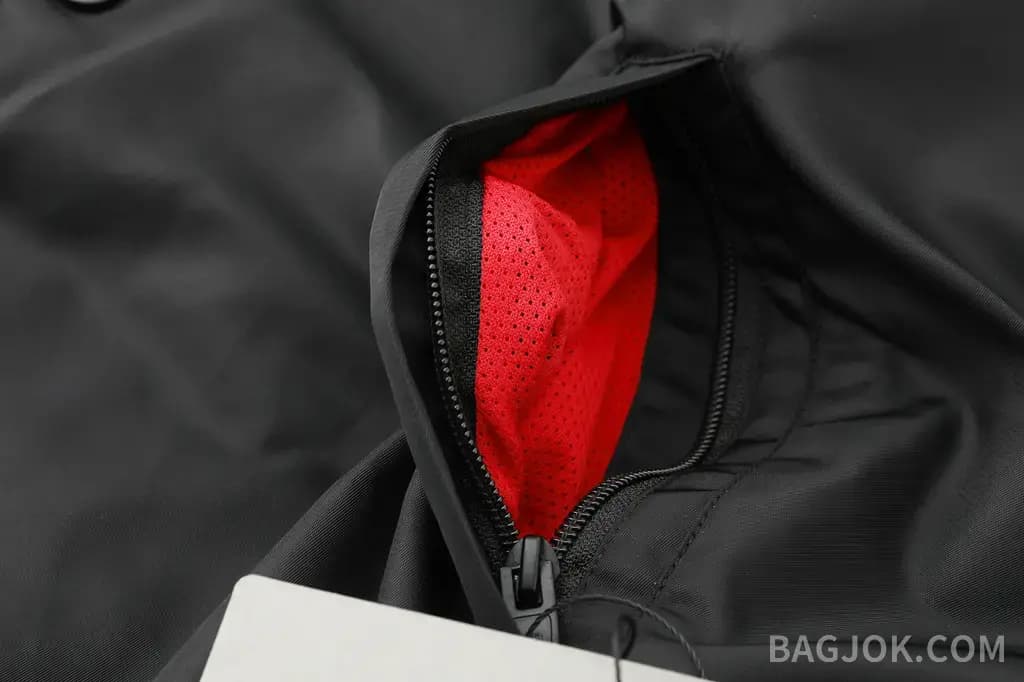 발렌시아가 BALENCIAGA NBA 코치 재킷 상세 이미지