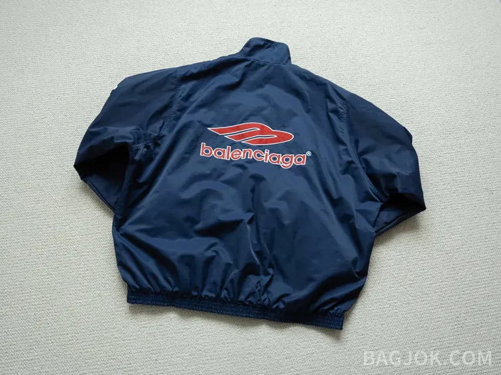 발렌시아가 BALENCIAGA Big Logo Windbreaker Jacket 상세 이미지