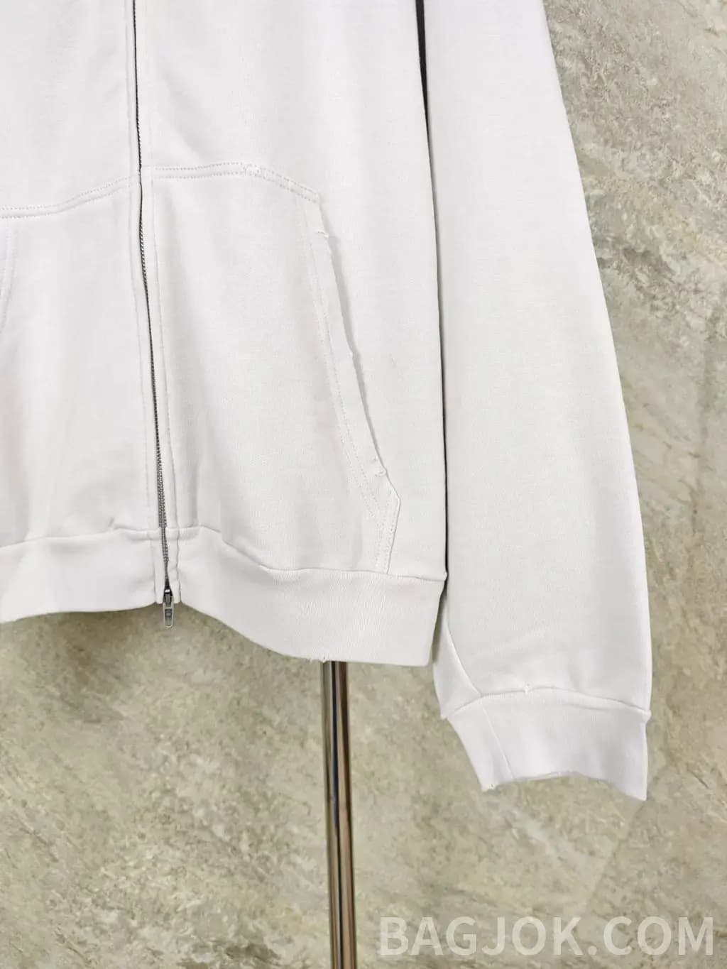 발렌시아가 BALENCIAGA 자수 집업 후드 상세 이미지