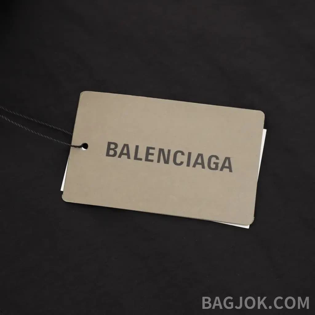 발렌시아가 BALENCIAGA 테크웨어 집업 자켓 상세 이미지