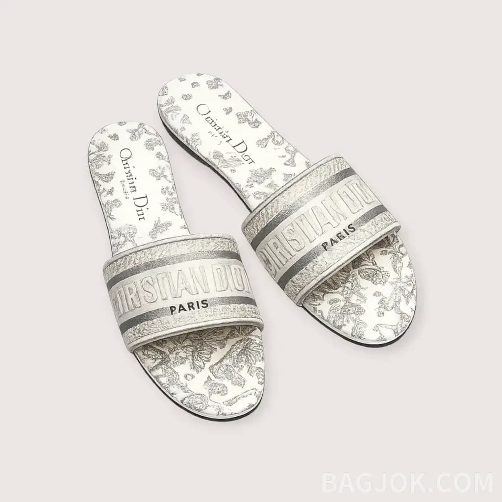 디올 디웨이 (DWAY) 슬리퍼 25SS ver.2_대표이미지