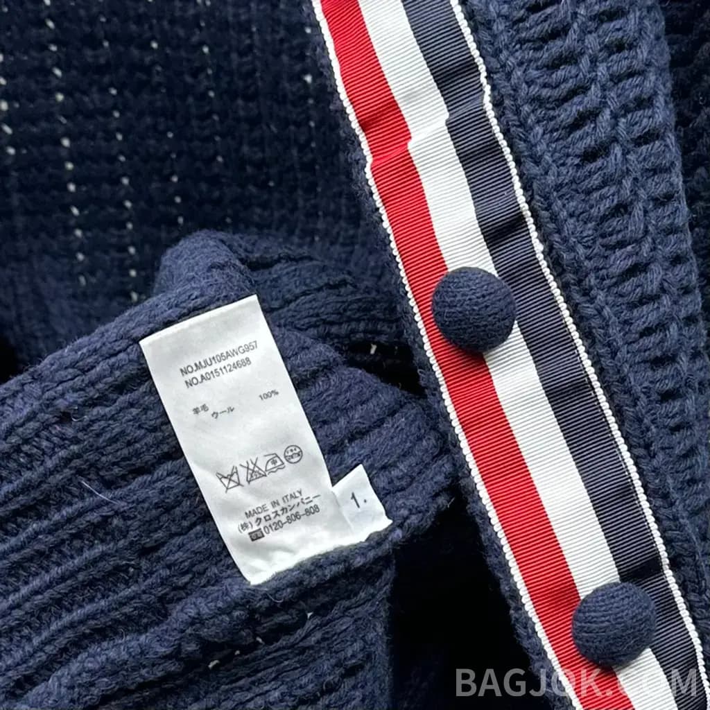 톰브라운 THOM BROWNE 시그니처 4바 크롭 니트 가디건 상세 이미지