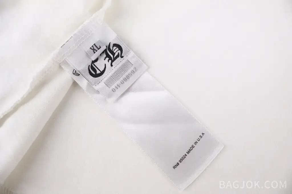 크롬하츠 CHROME HEARTS 올오버 프린트 그래픽 반팔 티셔츠 상세 이미지