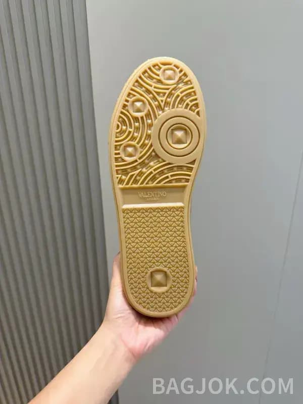 발렌티노 발렌티노 프리도트 스니커즈 상세 이미지
