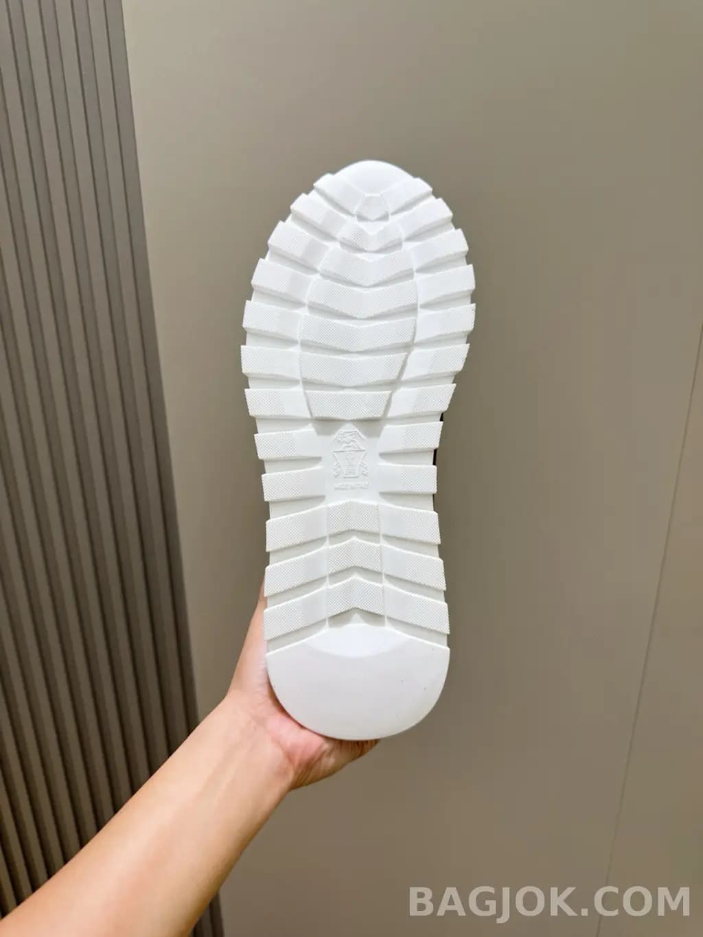보스넬로쿠치넬리 보스넬로 쿠치넬리 러너스 스니커즈 상세 이미지