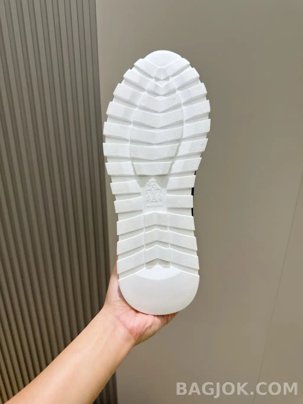 보스넬로쿠치넬리 보스넬로 쿠치넬리 러너스 스니커즈 상세 이미지
