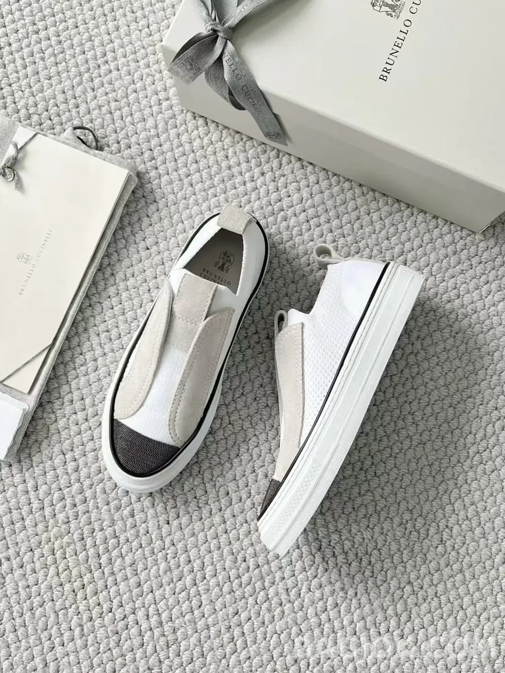 보스넬로쿠치넬리 보스넬로 쿠치넬리 로퍼 상세 이미지