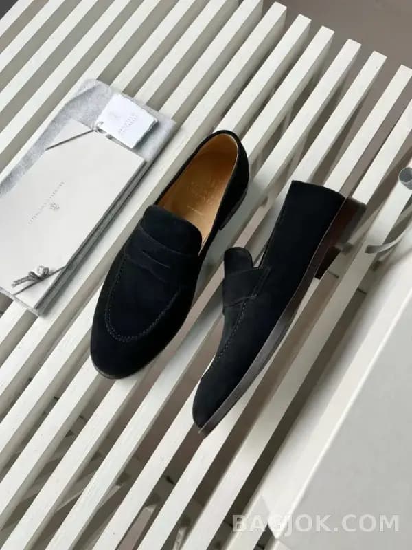 보스넬로쿠치넬리 보스넬로 쿠치넬리 클래식 스웨이드 페니 로퍼 상세 이미지