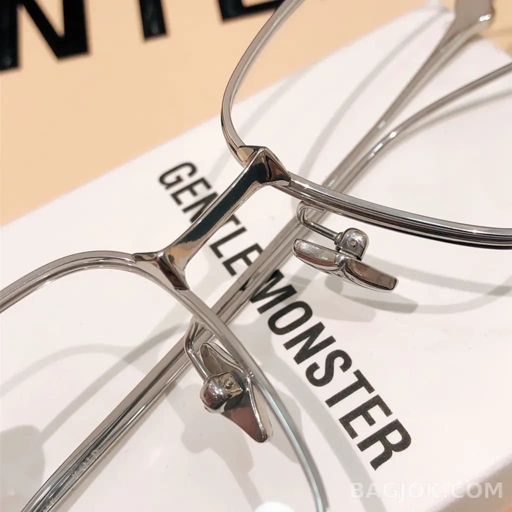 젠틀 몬스터 GENTLE MONSTER ABA Bold Square 안경 상세 이미지